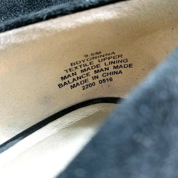 Bandolino Womens Yorinna  Size 9.5 Black Slip On Pointed Toe Low Wedge Heels - Picture 9 of 10